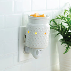 Candle Warmers | Pluggable | White Hobnail