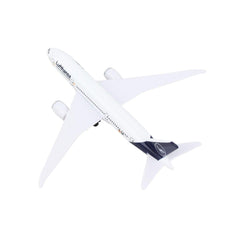 Daron Planes Boeing 787 Airplane | Lufthansa