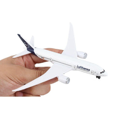 Daron Planes Boeing 787 Airplane | Lufthansa