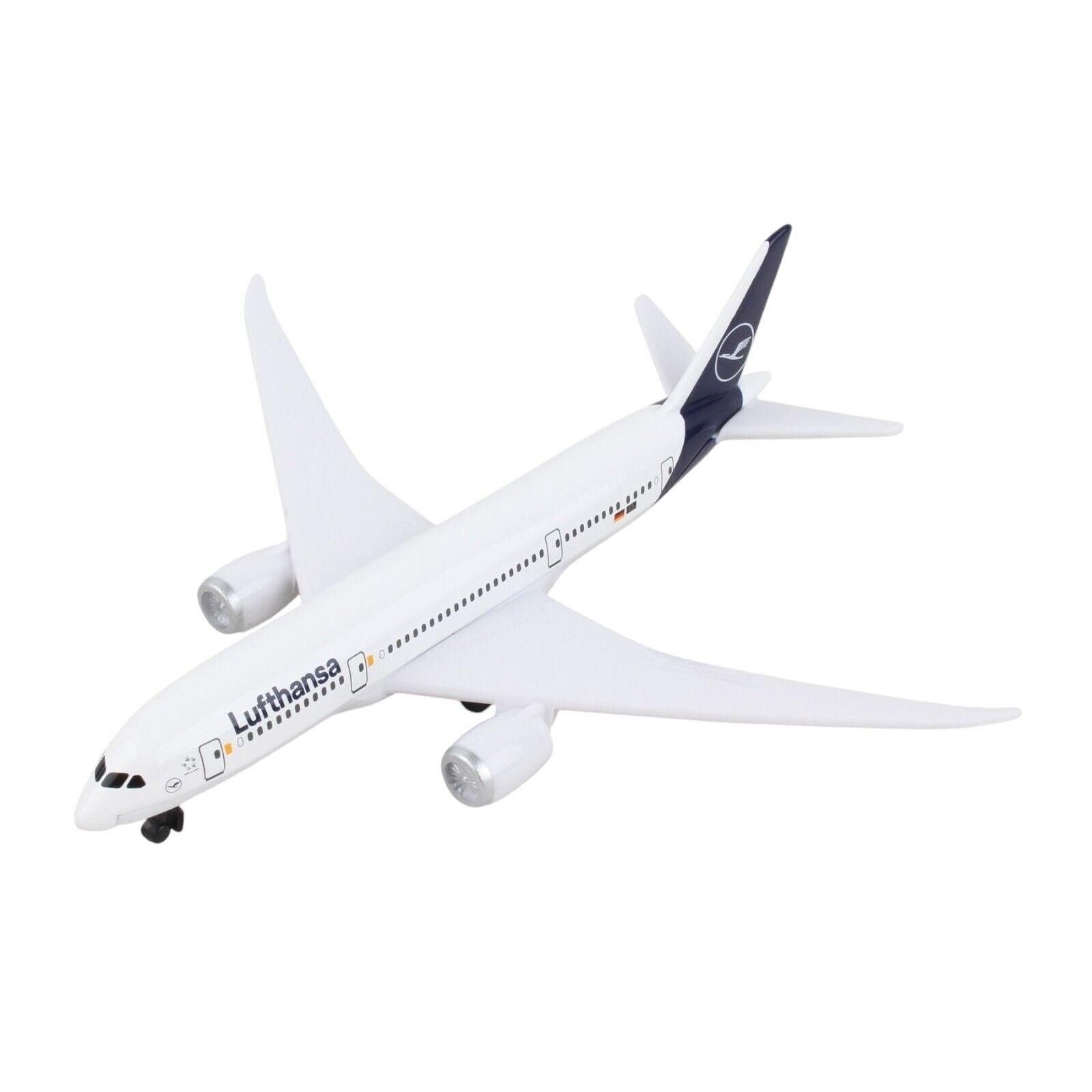 Daron Planes Boeing 787 Airplane | Lufthansa
