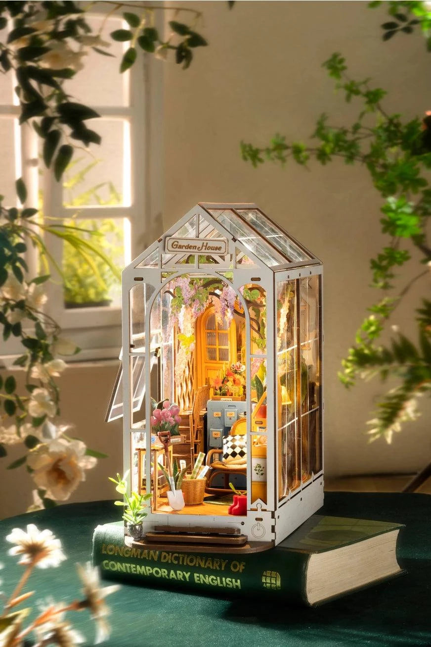 Hands Craft Diy Book Nook Kit: Garden House