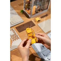 Hands Craft Diy Book Nook Kit: Garden House
