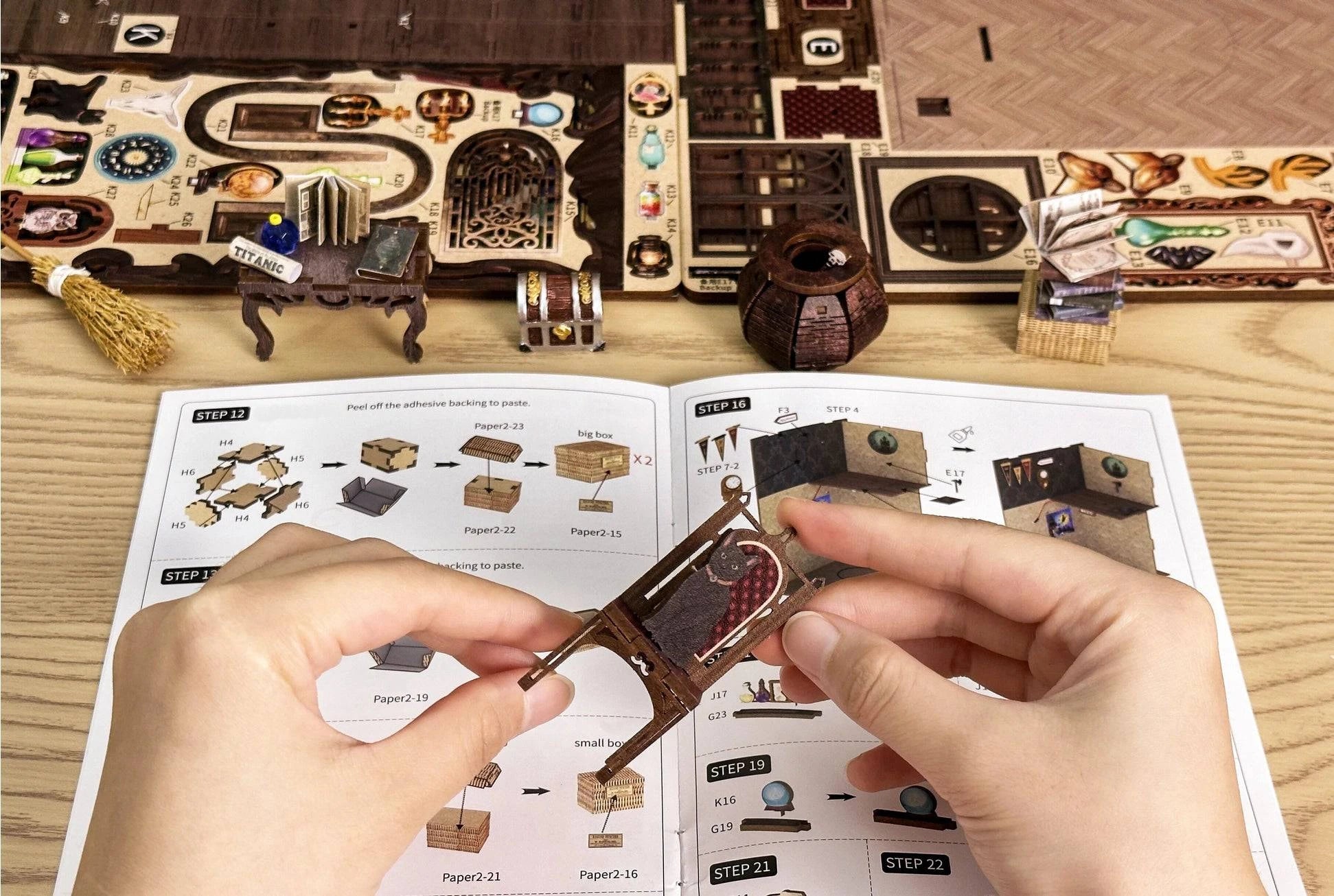 Hands Craft Diy Book Nook Kit: Magic Pharmacist With Dust Cover