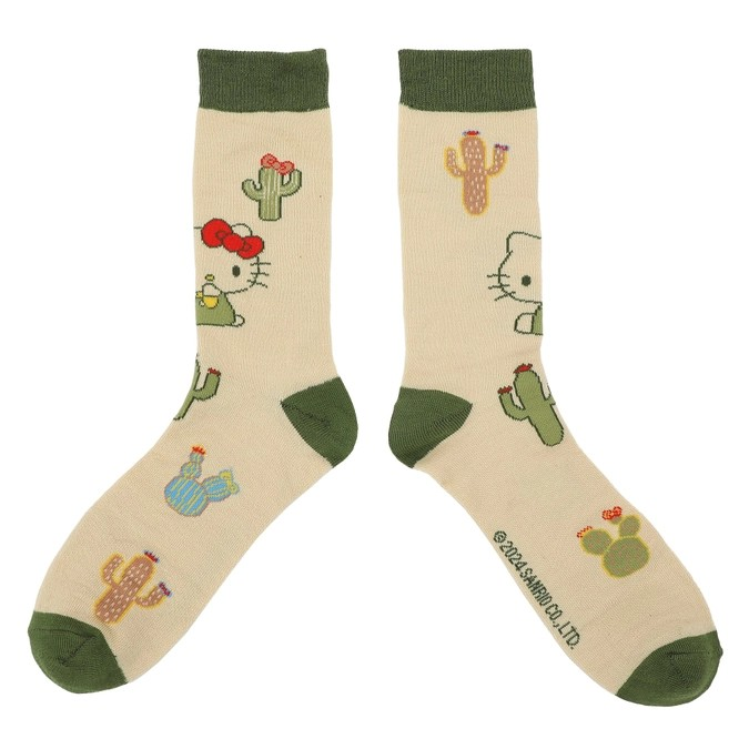 Hello Kitty Camp Vibes 4 Pair Crew Socks