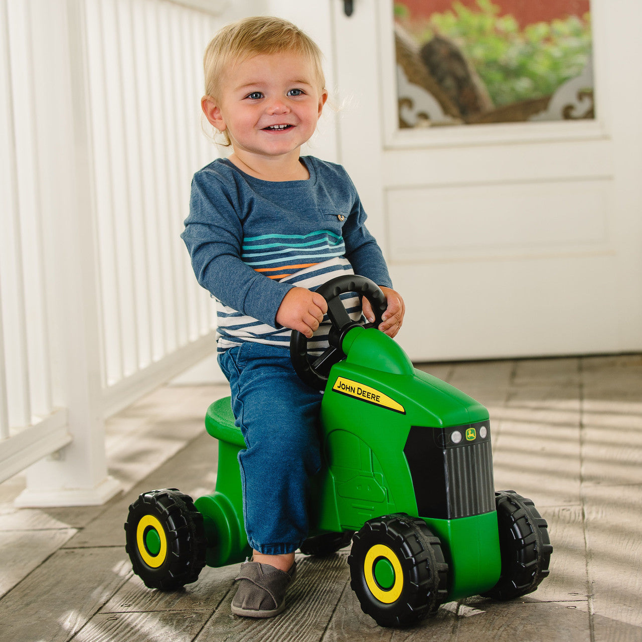 John Deere Sit N Scoot Tractor