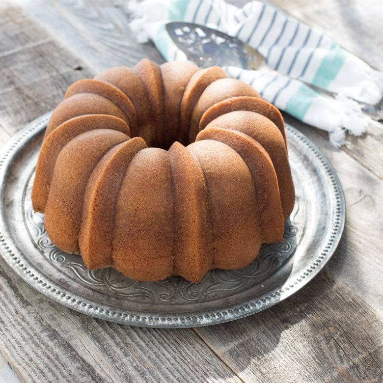 Nordic Ware Original ProCast Bundt Pan