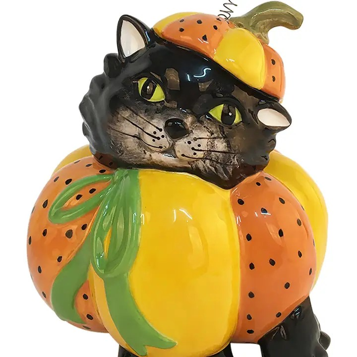 Pumpkin Cat Figurine