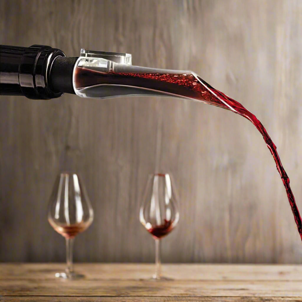 VinOair Wine Aerator and Non-Drip Pourer (with case)