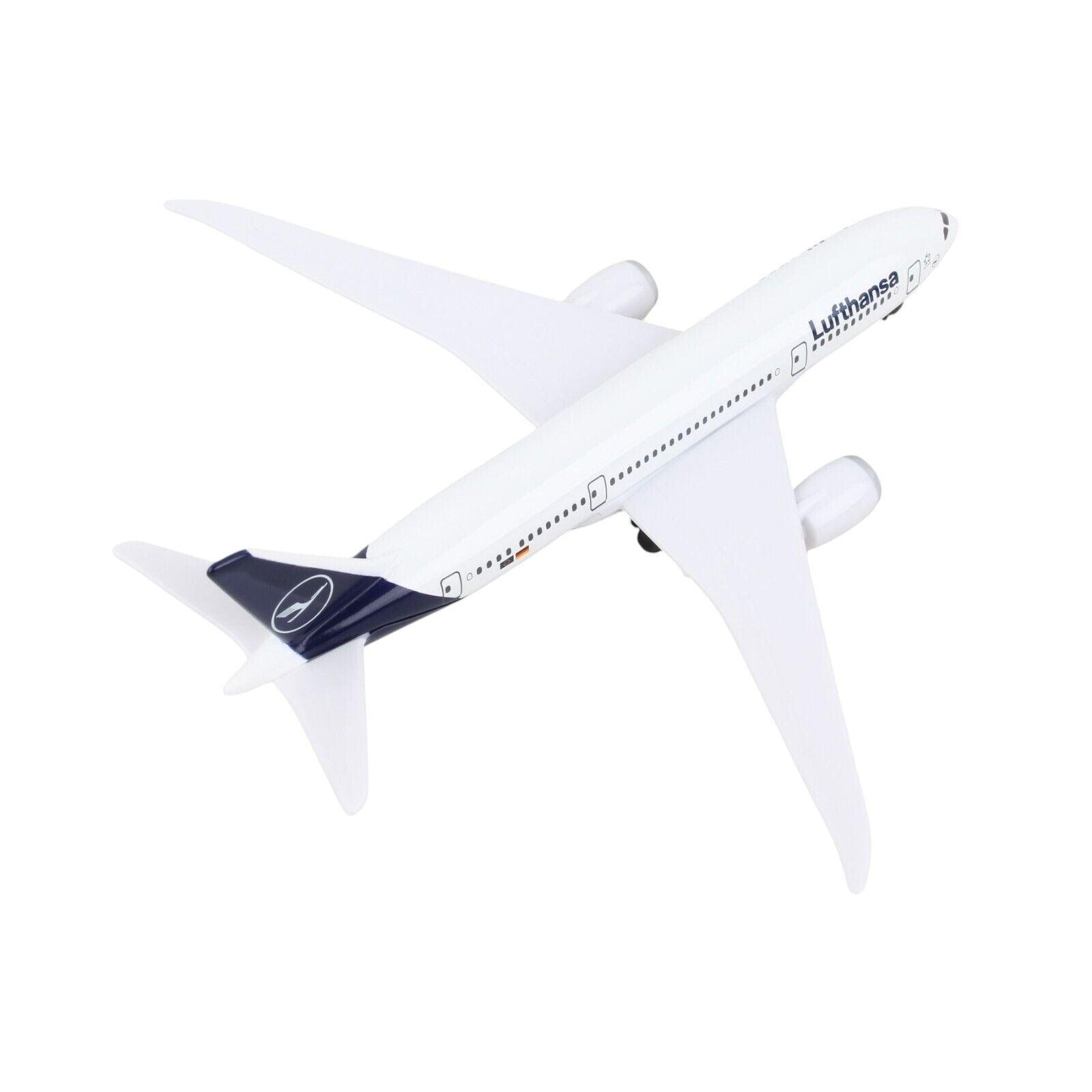 Daron Planes Boeing 787 Airplane | Lufthansa