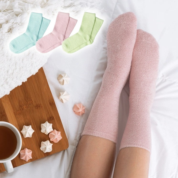 Lemon Lavender You Had Me At Aloe Super Soft Spa Socks