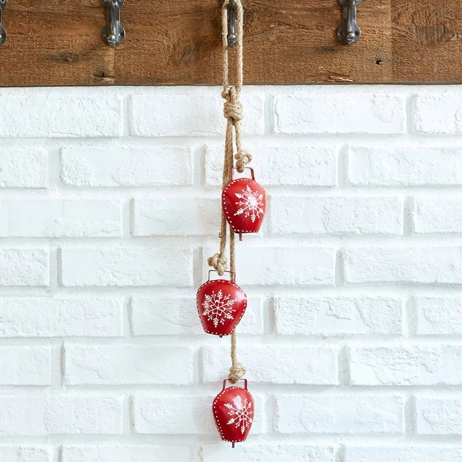 Ringing Snowflake Bells